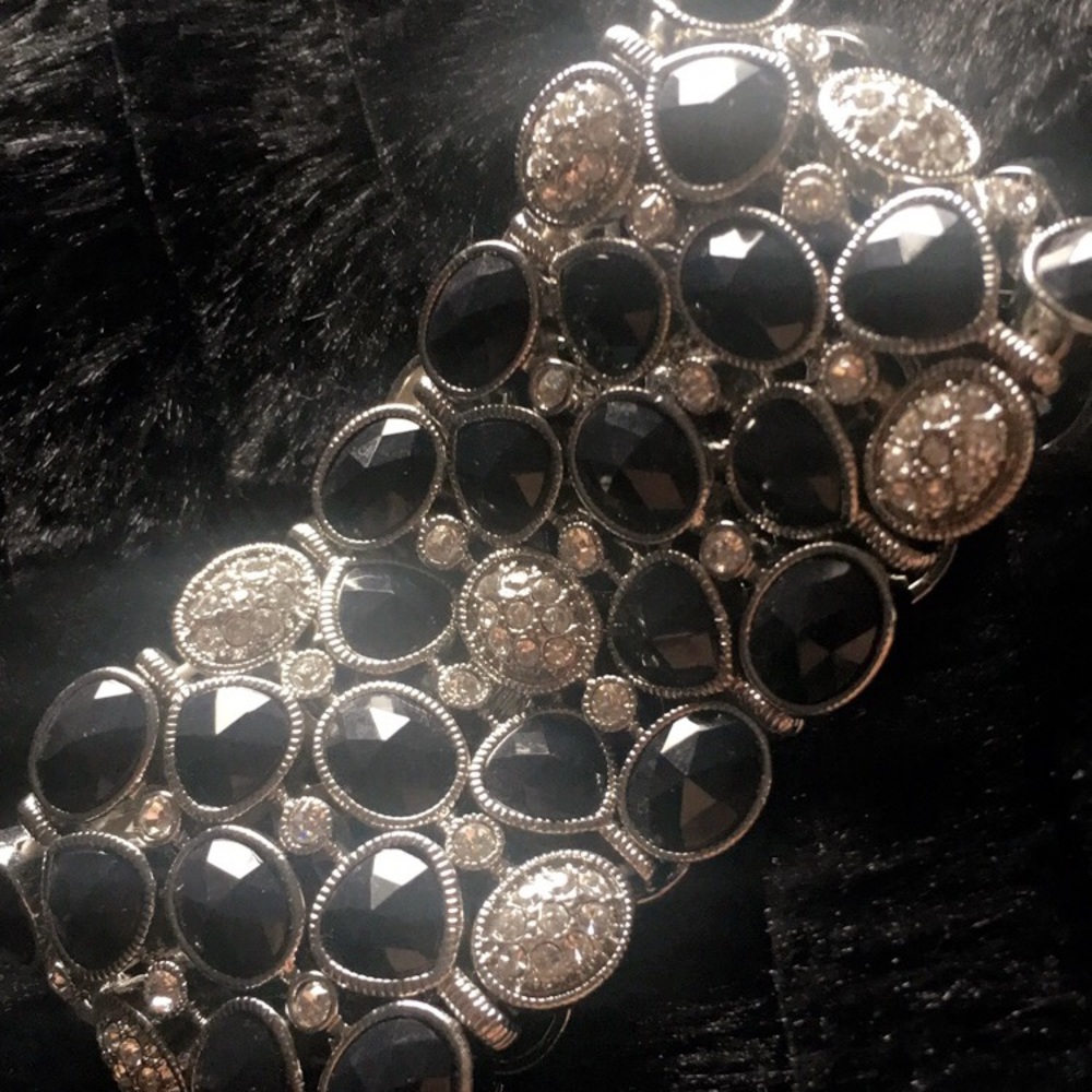 Classy & Sassy Bracelet
